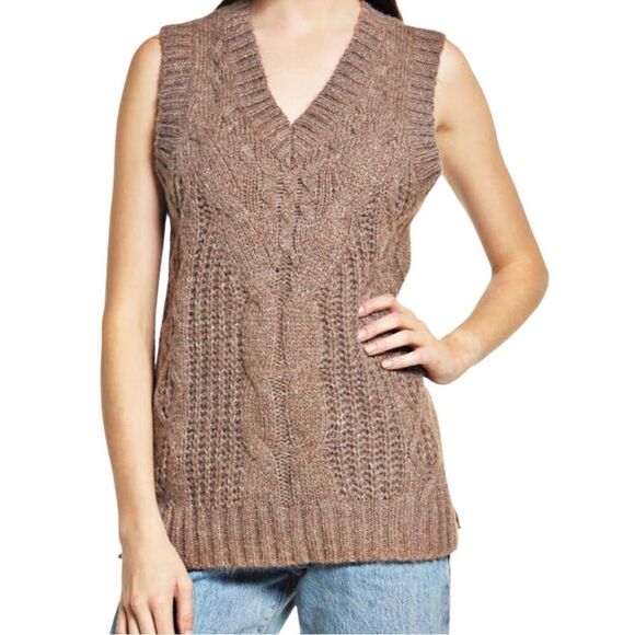 Vero Moda Brielle Cable Kint Sweater Vest in Fossil - Picture 11 of 11